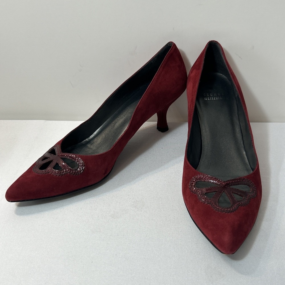 Stuart Weitzman 8.5 Red Suede Pointed Toe Kitten Heels Pumps Cut Out Old Money